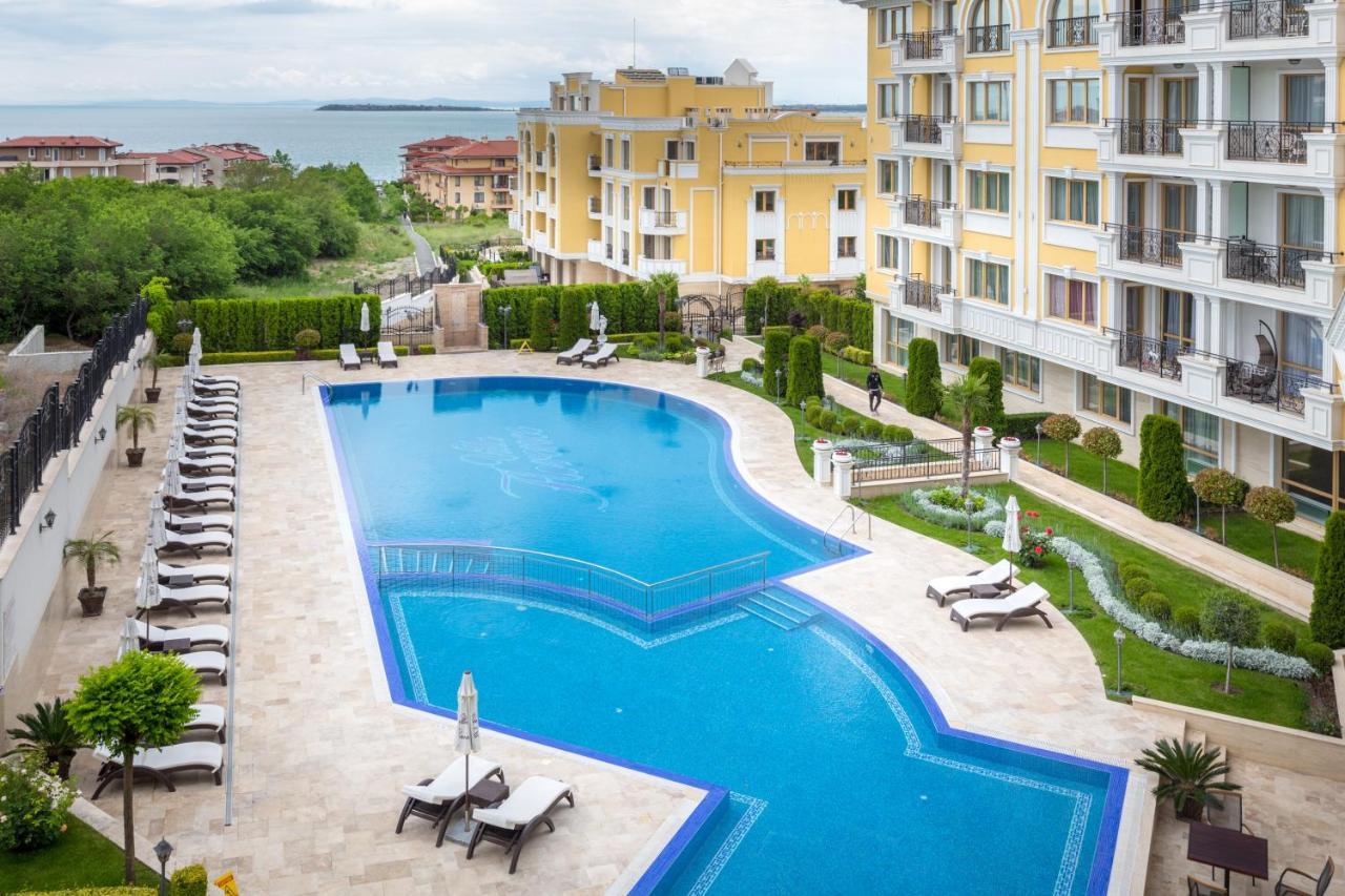 Villa Florence Boutique Apart Hotel Sveti Vlas Exteriör bild