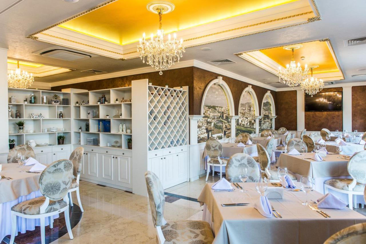 Villa Florence Boutique Apart Hotel Sveti Vlas Exteriör bild