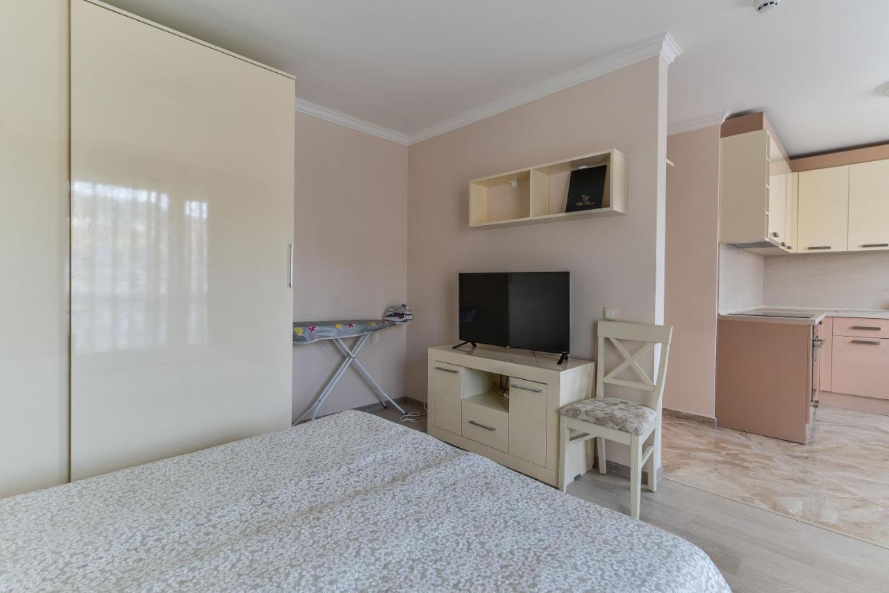 Villa Florence Boutique Apart Hotel Sveti Vlas Exteriör bild