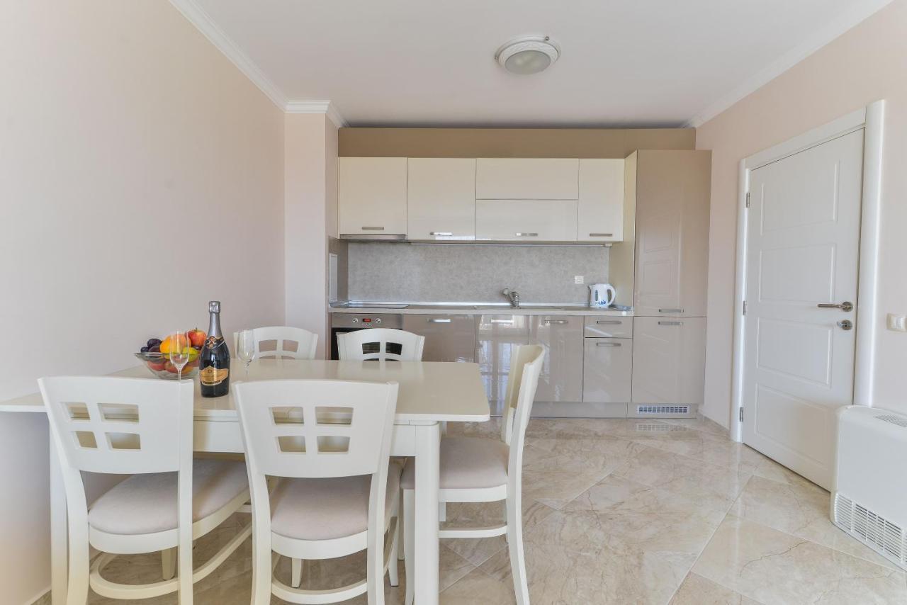 Villa Florence Boutique Apart Hotel Sveti Vlas Exteriör bild